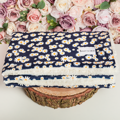Bailey & Coco Dog Blanket - Loves Me, Loves Me Not Daisy